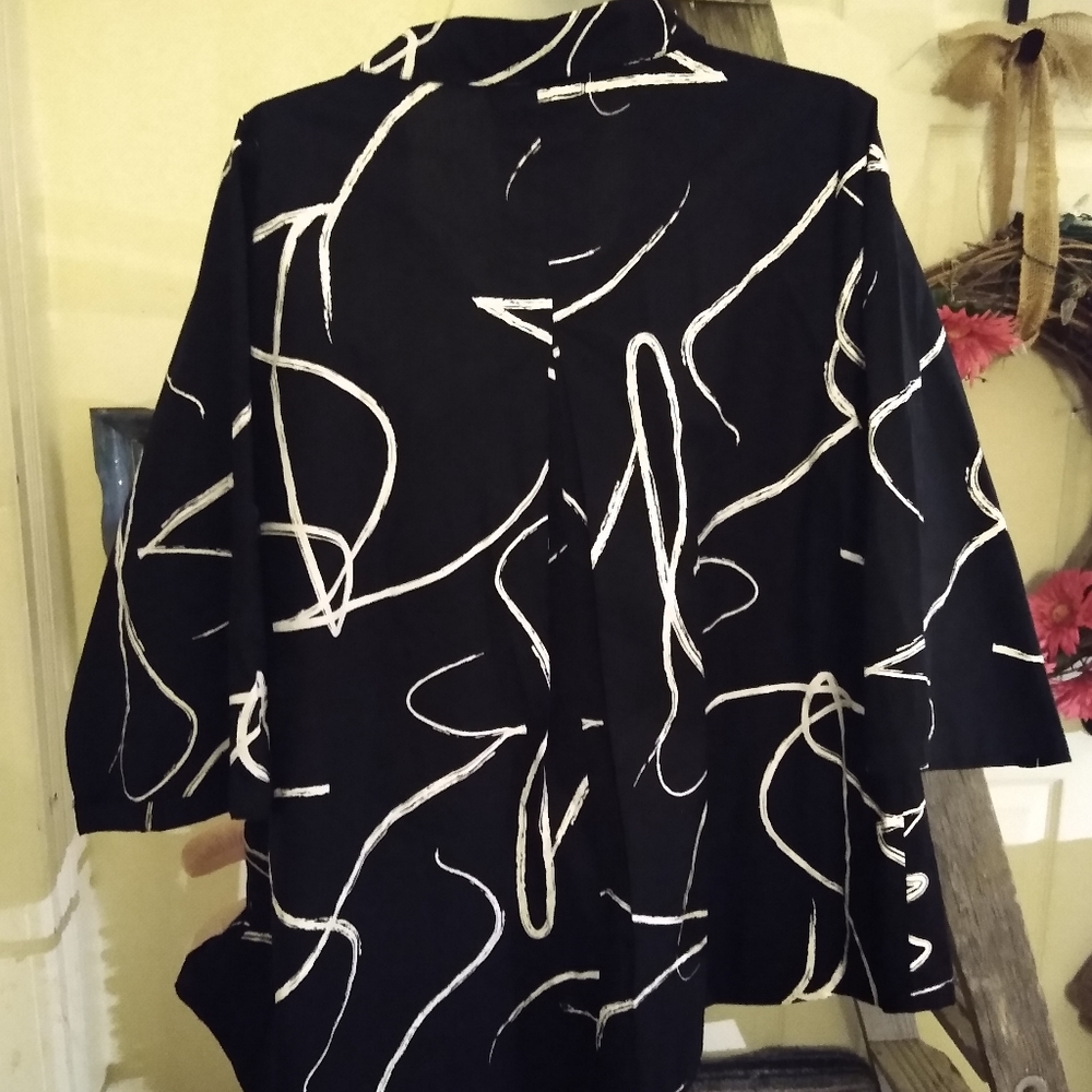 SNAP DRAGON AND TWIG BLOUSE Large